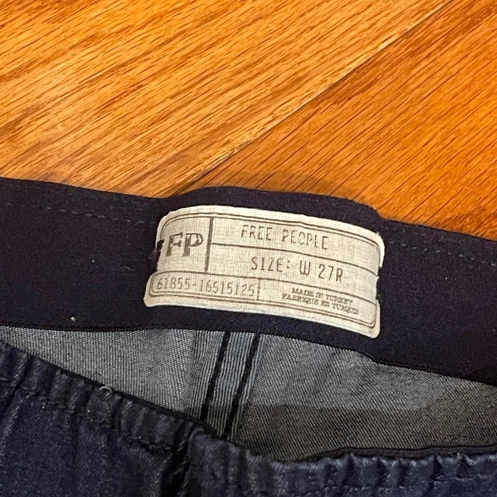 Free People Pull-On Dark Denim Flare Bell Bottom Jeans Size 27